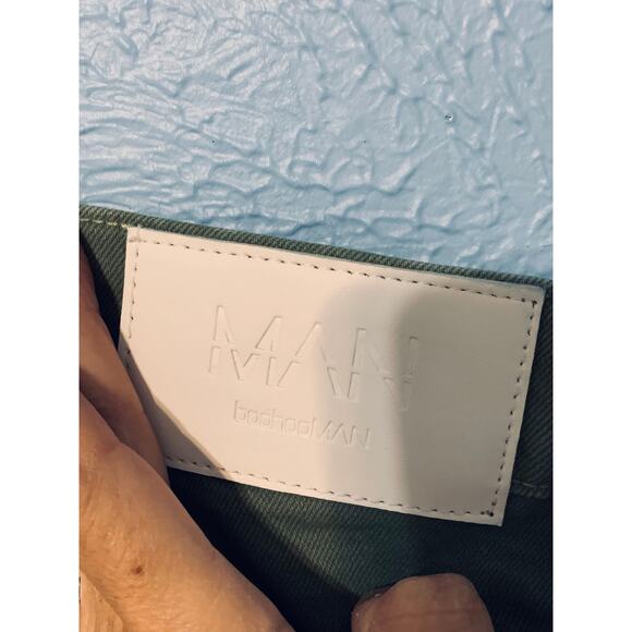 Man Boohoo Man Army Green Jeans - Size 32 - Picture 8 of 8